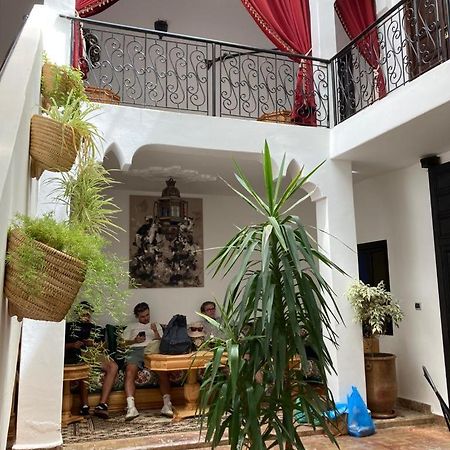 Riad Dar Karam マラケシュ エクステリア 写真