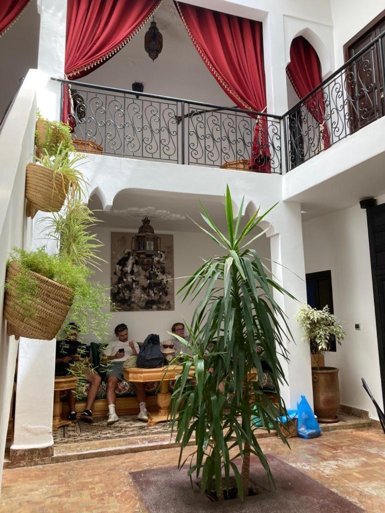 Riad Dar Karam マラケシュ エクステリア 写真